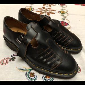 Dr Martens Mica unisex woven leather sandals/shoes